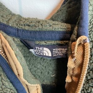 Northface campshire pullover